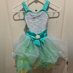 Weissman change the world dance‎ costume